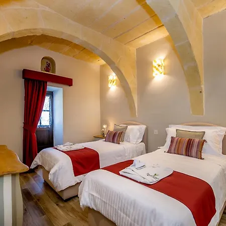 Viewpoint Boutique Living