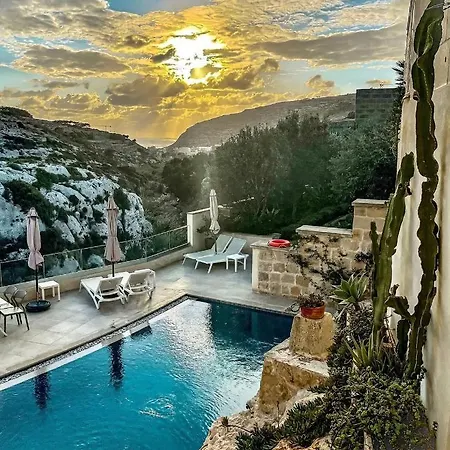 Viewpoint Boutique Living