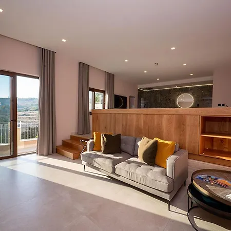 Viewpoint Boutique Living