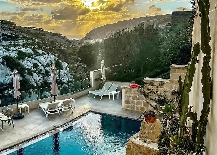 Viewpoint Boutique Living