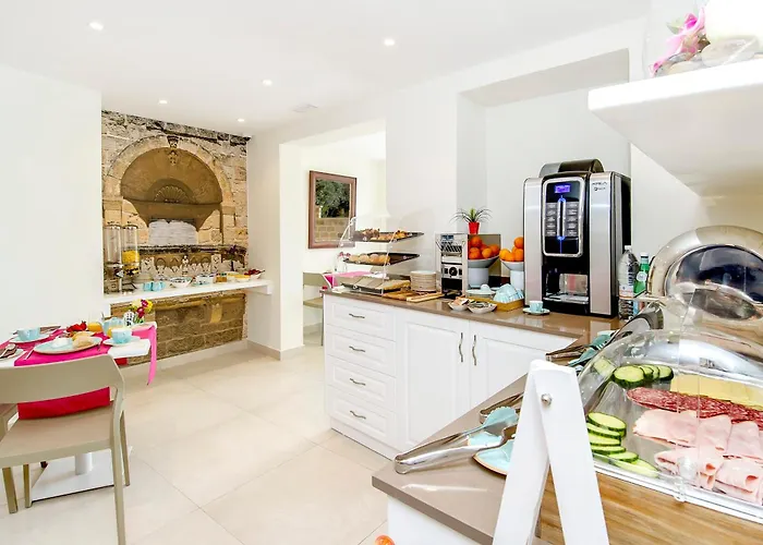 Viewpoint Boutique Living Xlendi