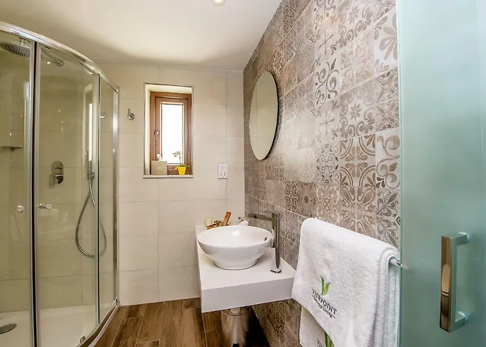 Viewpoint Boutique Living 4* Xlendi