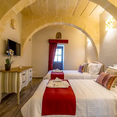 Viewpoint Boutique Living 4* Xlendi