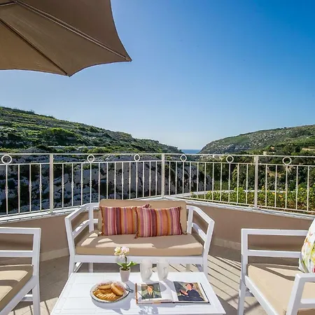 Viewpoint Boutique Living Guest house Xlendi