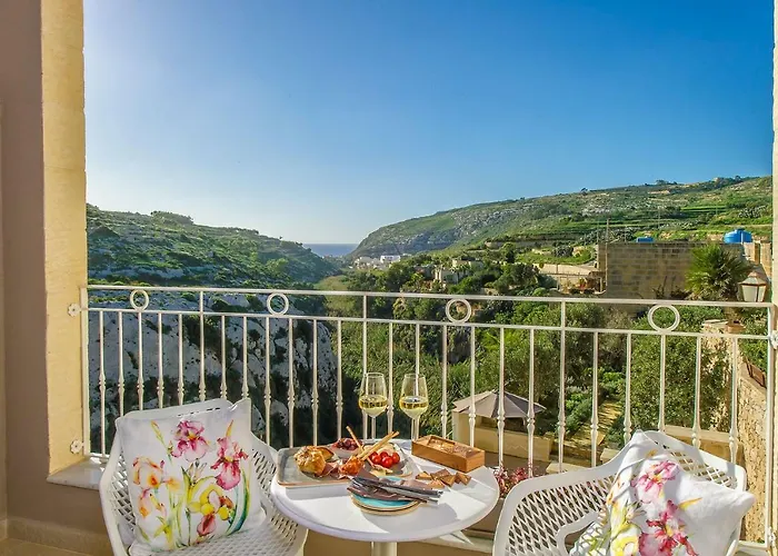 Viewpoint Boutique Living