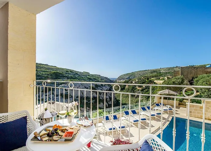 بيت ضيافة Viewpoint Boutique Living 4*